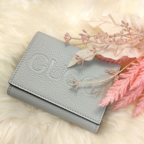 Perfect for the Cashless Era GUCCI logo Compact Mini Wallet