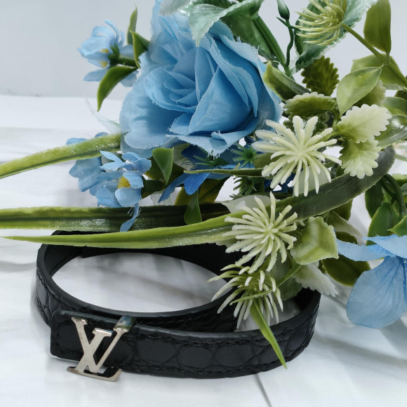 ストレスフリーに付けられるLouis Vuitton　ブラスレ・LVブレスレット