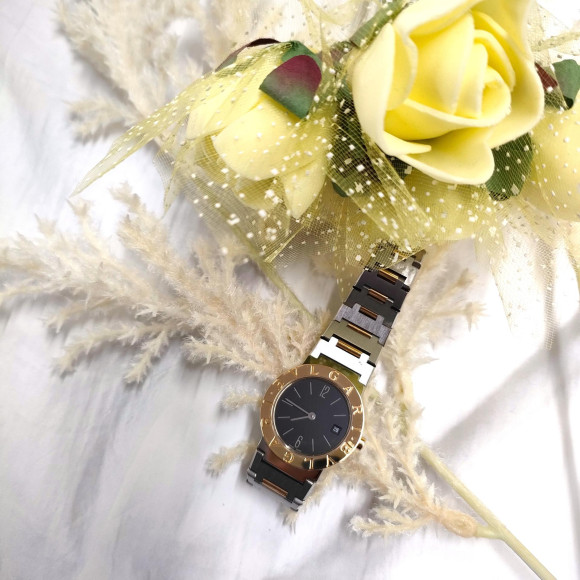 นาฬิกา BVLGARI Bulgari Bulgari ที่ก็ใช้การดำเนินชีวิตปกติได้เป็นประจำไม่เพียงแต่การทำกิจกรรมด้วย business scene เท่านั้น และเพลิดเพลินกับการแต่งตัวตามแฟชั่นได้