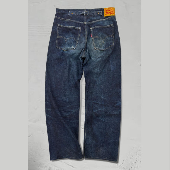 ぶ*る様 LEVI'S 501XX W31 L36 110周年記念モデル バレン Levi's』×『BerBerJin』 TRIPLE NAME 501XX 1942 MODEL PRINT PANTS