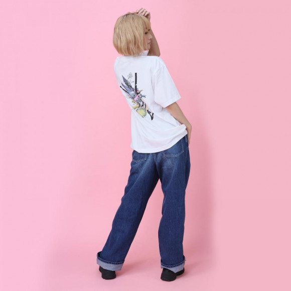 Abstract EVANGELION T-Shirt β（KENTA KAKIKAWA）（WHITE（ペンペン）） Abstract EVANGELION T-Shirt β（KENTA KAKIKAWA）(WHITE(初号機