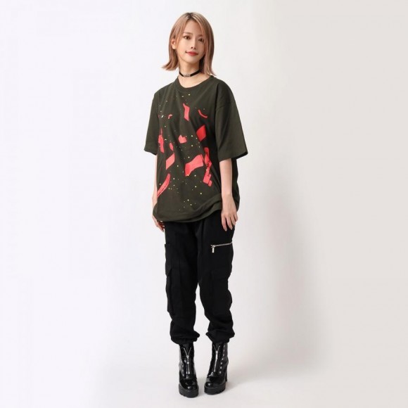 闇夜 T-Shirt β (OLIVE(初号機覚醒))（RADIO EVA STORE） | 渋谷PARCO