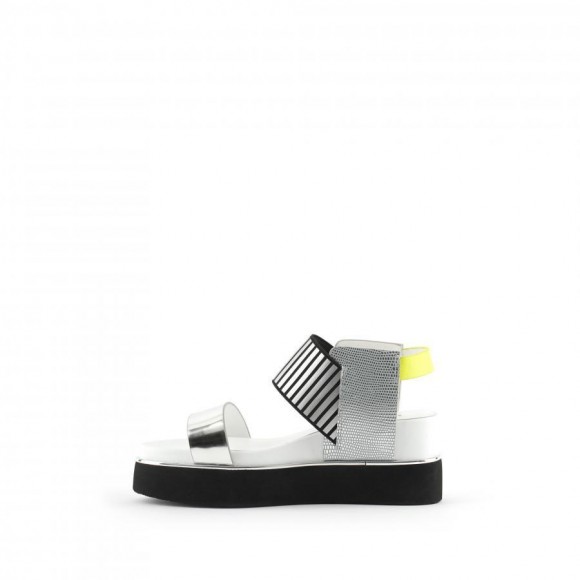 96390001 : Rico Sandal / Silver（UNITED NUDE） | 渋谷PARCO(パルコ)