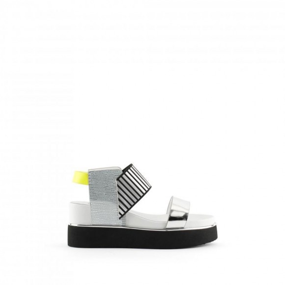 96390001 : Rico Sandal / Silver