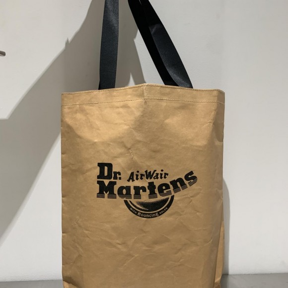 【Dr.martens】SPECIAL GIFT 오리지널 BAG를 선물!