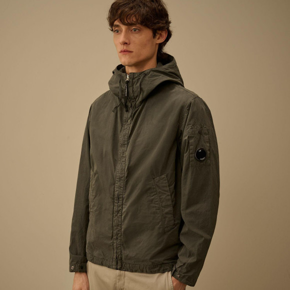 【C.P.COMPANY】SS026 COLLECTION＿Micro-Reps Hooded Lens Jacket