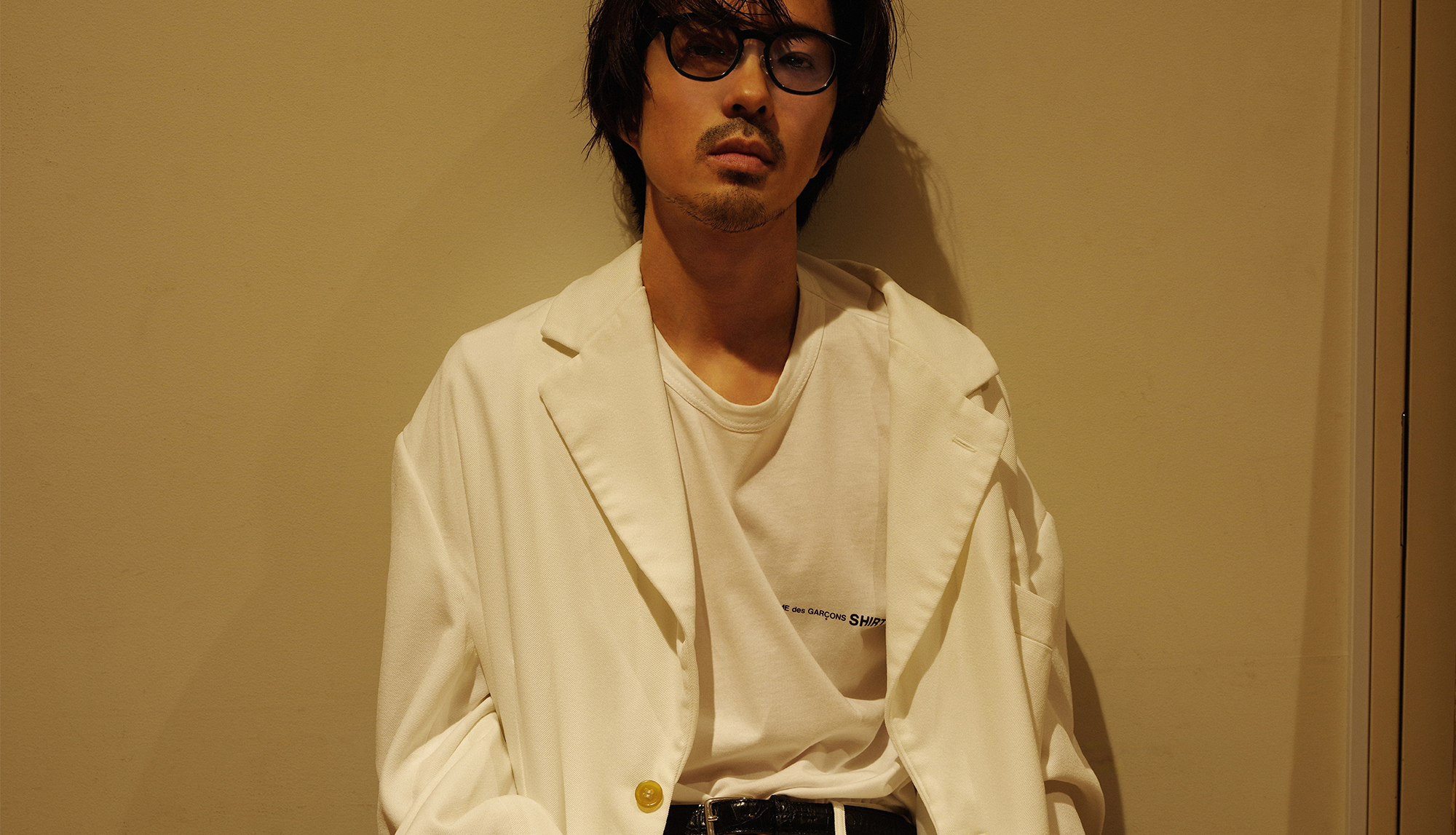 若葉竜也×COMME des GARÇONS｜自分らしさで服を纏い、自分らしく自由に生きる