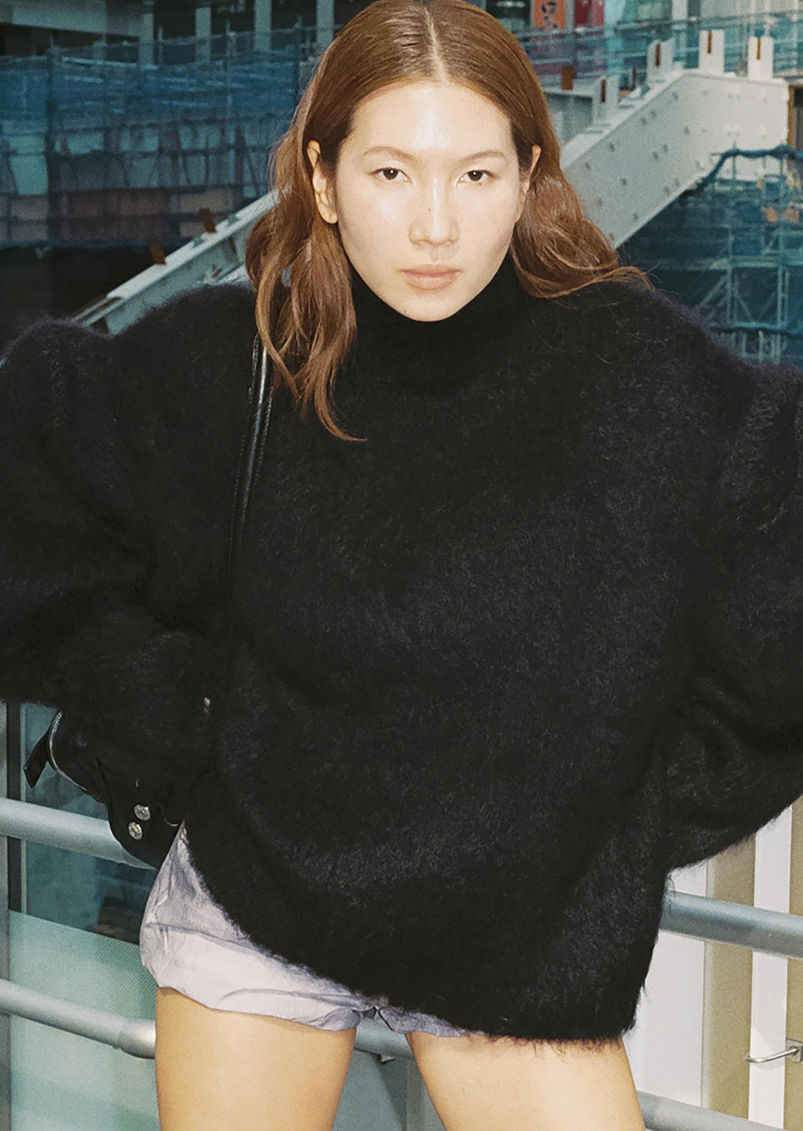 菊乃×Acne Studios｜幻想と現実の邂逅。二つの世界で響き合う美しさ