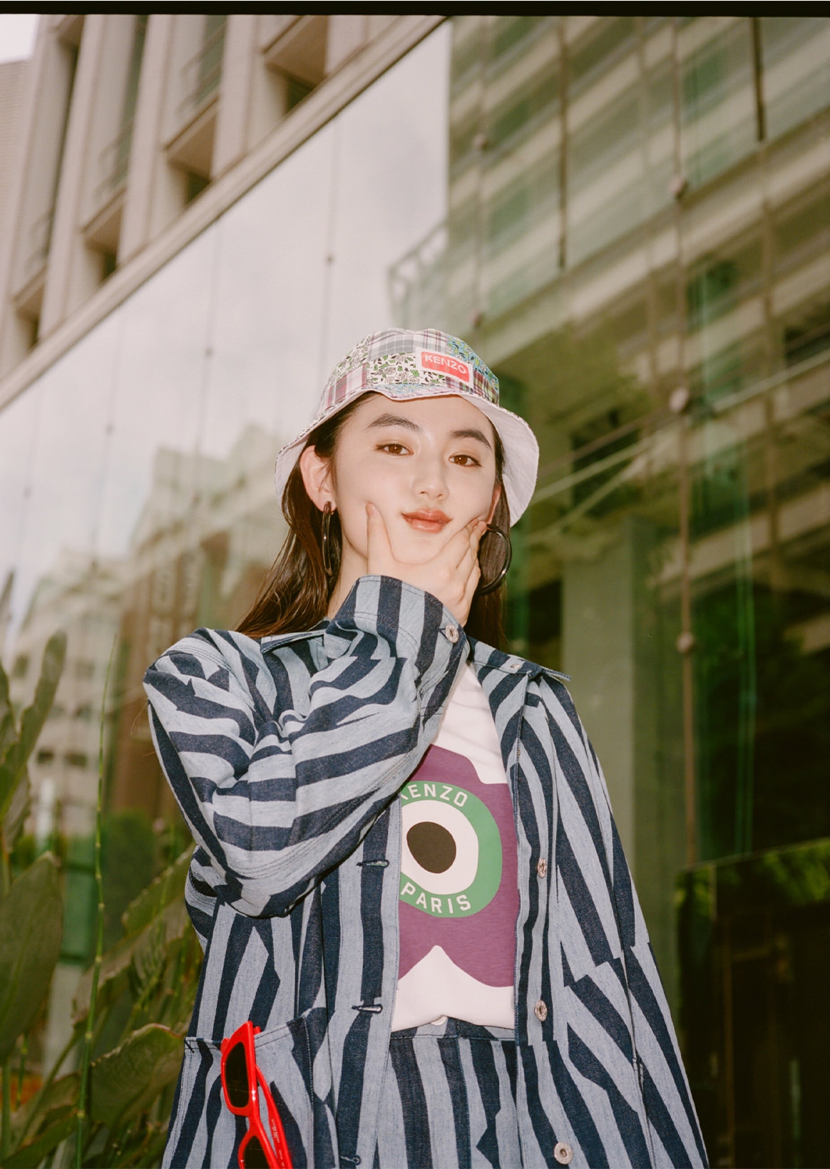 八木莉可子×KENZO｜過去と未来を見つめて、新しい季節へ