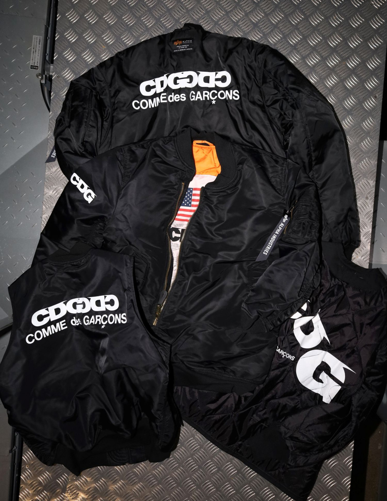 CDG POP UP STORE