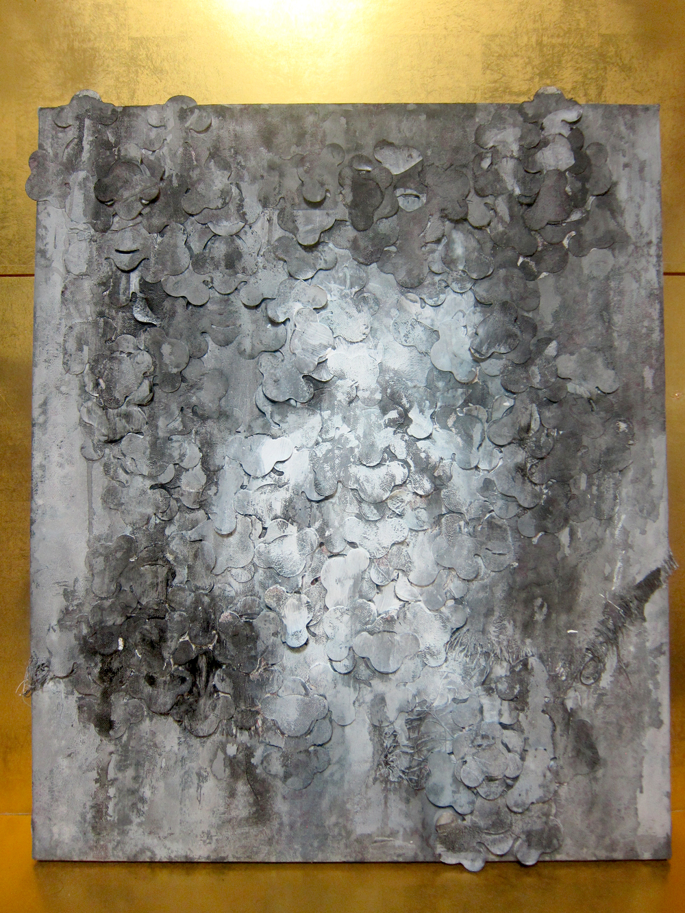 “Scales and nerves”「鱗と神経」