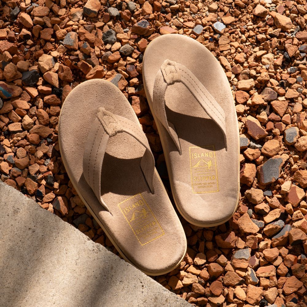 ISLAND SLIPPER