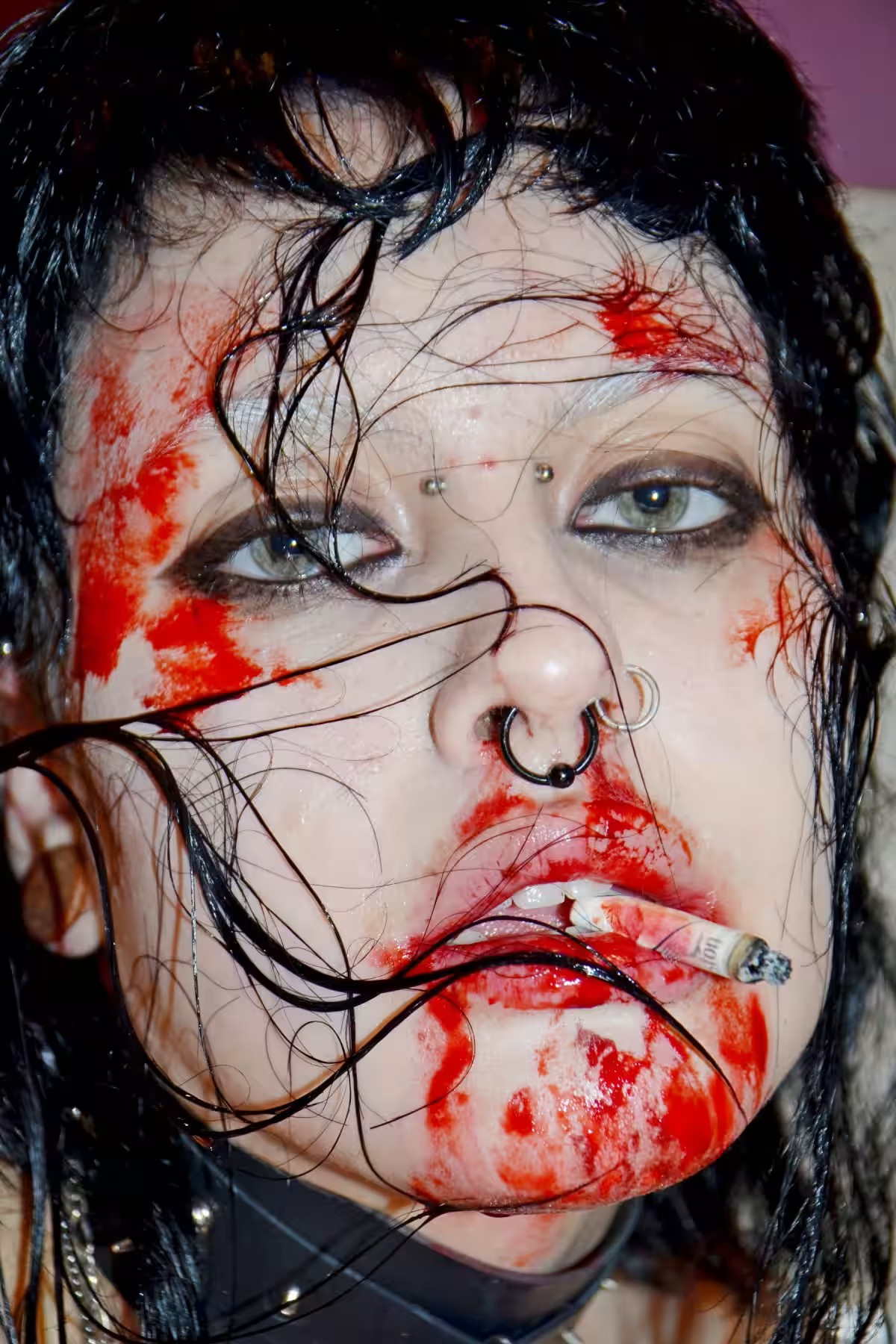 クリスティーナ・ロシュコワ「unbewitched/アンビウィッチド」