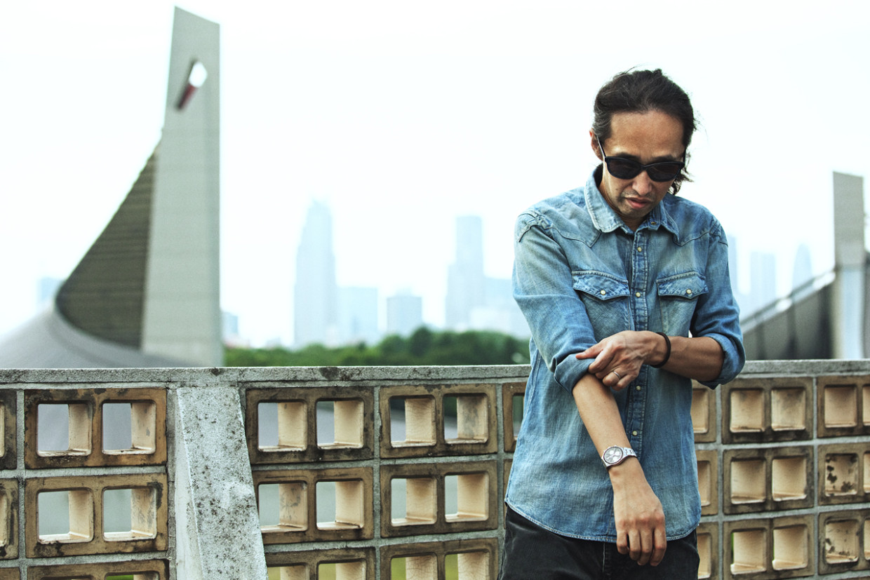 PBOX STND OPENING PARTY