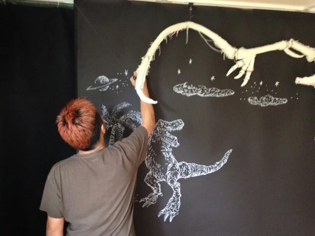 下田昌克 恐竜人間展-骨とQRコード-