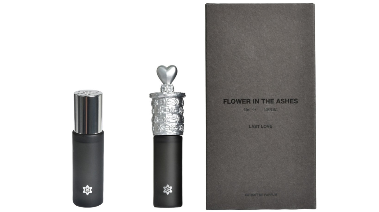 FLOWER IN THE ASHES×NUBIAN