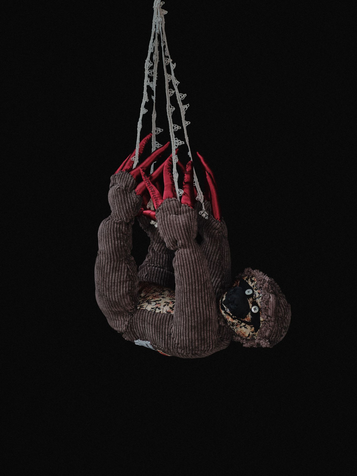 Sara Finchley×Anne-Valérie Dupond