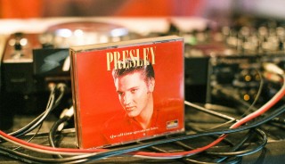 おもいで テディ池谷とテラス・リズム SKK 246 TOKIQIL LIMITED OSAKA by TOKIQIL | 謎解き 脱出ゲーム ESCAPE.ID