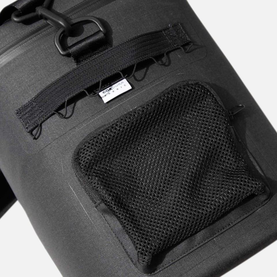 <F/CE.>CORDURA COOLER CONTAINER