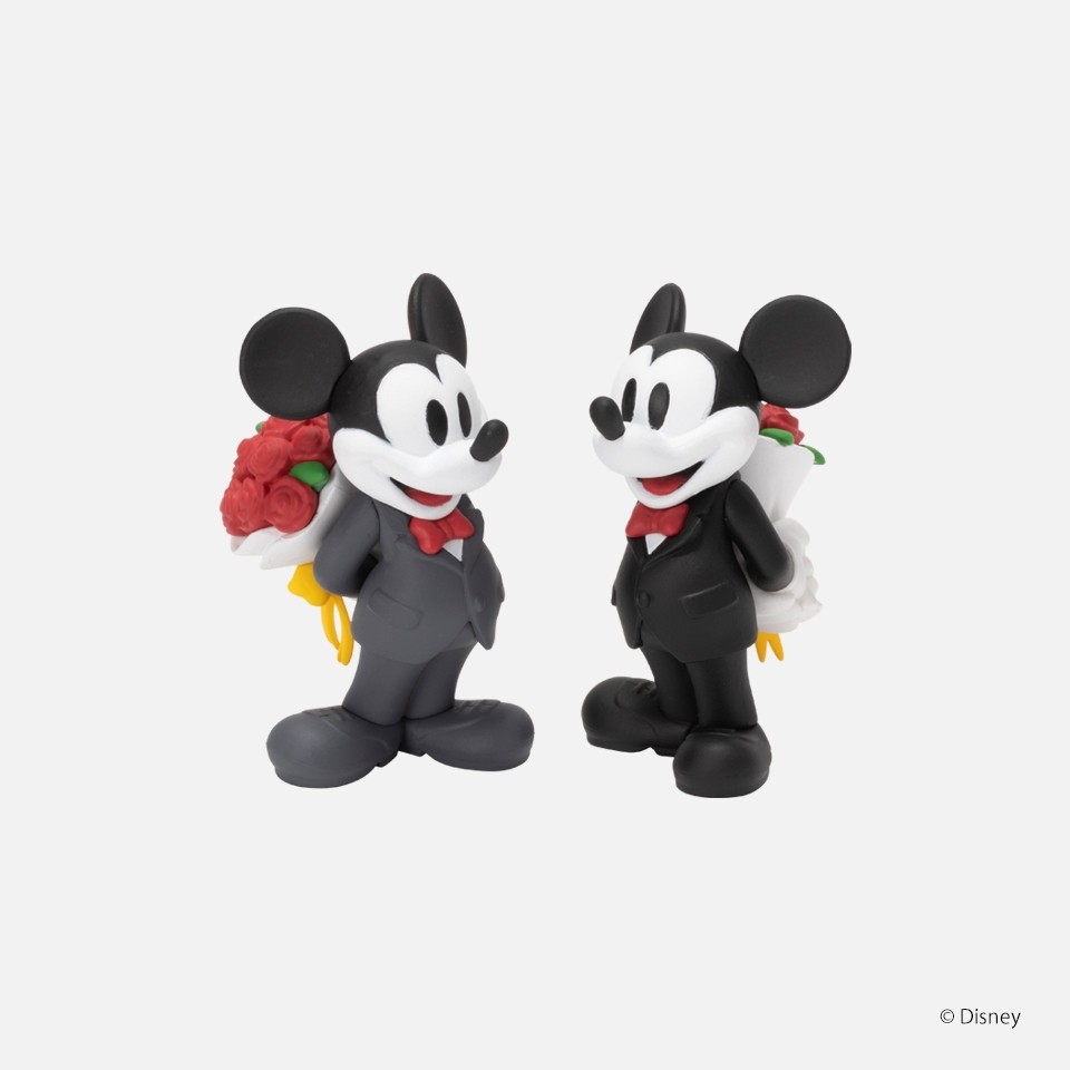 UDF MICKEY MOUSE w/Bouquet