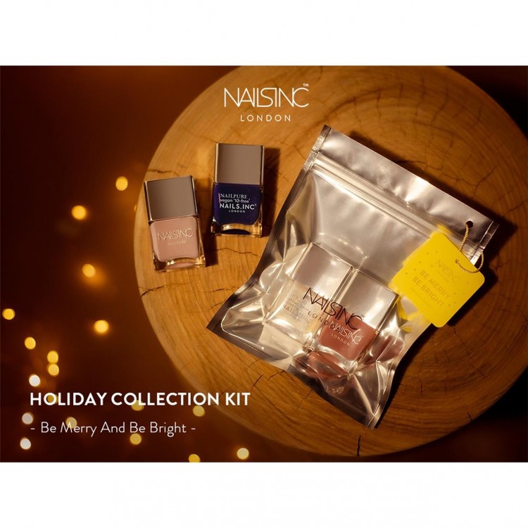 Limited Holiday Collection Kit, where you can enjoy your own coordination with a holiday glitter and your favorite color and experience express manicure.