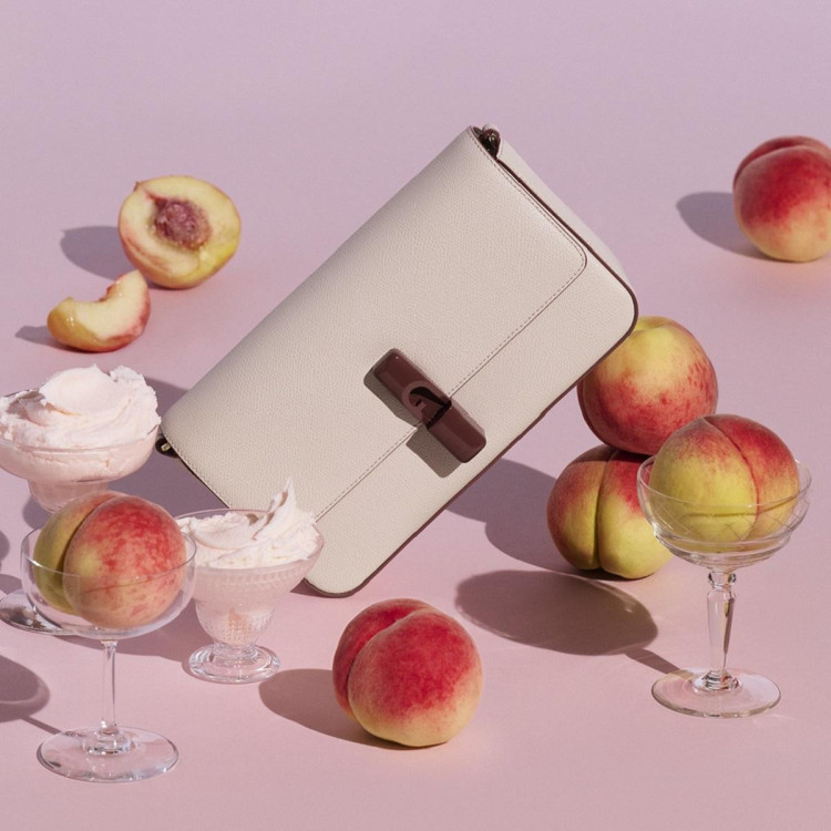 ＜FURLA＞IRIDE Campaign / イリデキャンペーン