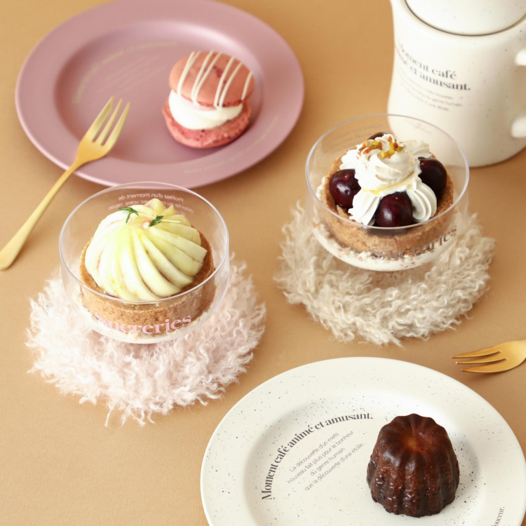 We propose an autumn cafe time where you can enjoy seasonal sweets more cutely! New work "Lukafe" series♡