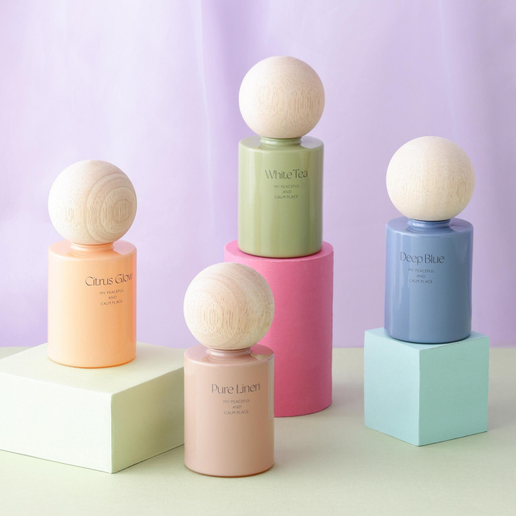 ウッドのボールがかわいいルームフレグランス
