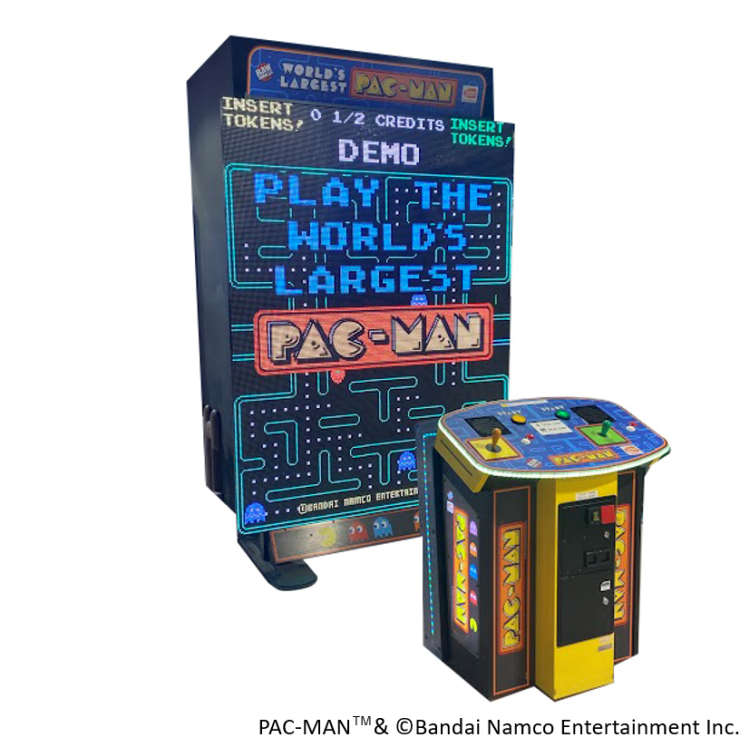 心斎橋ネオン食堂街に『World’s Largest PAC-MAN』ゲーム筐体が出現！