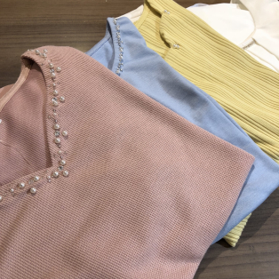 新しいトップスで新生活スタート☆
