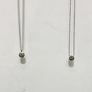 プラチナダイヤモンドネックレス