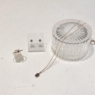 12月誕生石 タンザナイト