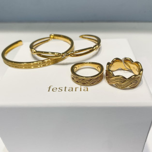 新作ゴールドメタルジュエリー