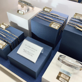 チェーンブレスレット入荷！