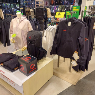 マムートクラシックロゴコレクション販売開始！