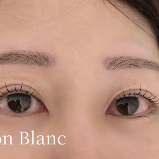 【マツパ】キレイなまつ毛で年越ししましょう♪