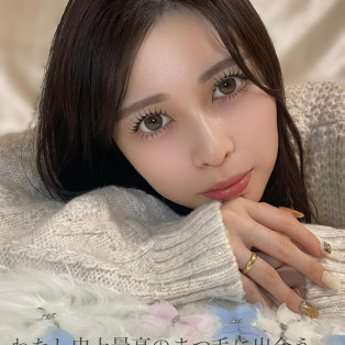 まつげをより濃く黒く☆彡ブラックティント！！