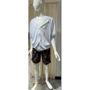 メンズ水着・ラッシュガードも豊富にご用意しております！