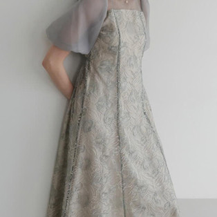 新作ドレス入荷♡