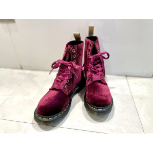 Dr.Martens 新作 1460 パスカル 8 ホール 