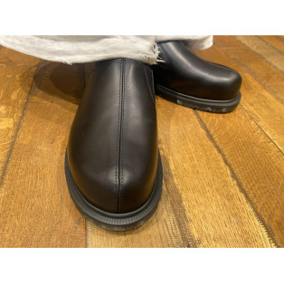 Dr.Martens 新作 SAN ミュール