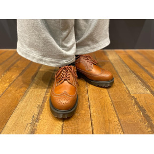 Dr.Martens 新作 MIE 3989 フル ブローグ シューズ