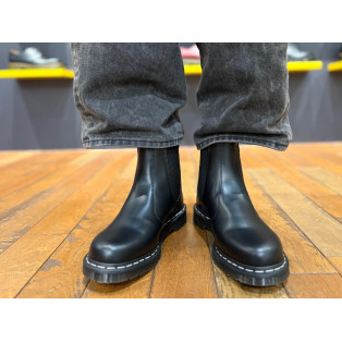 Dr.Martens 2976 ホワイトステッチ チェルシーブーツ