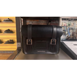 Dr.martens 11インチ レザー サッチェル バッグ