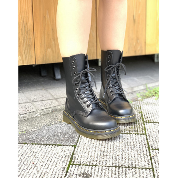 Dr.Martens　定番ブーツ