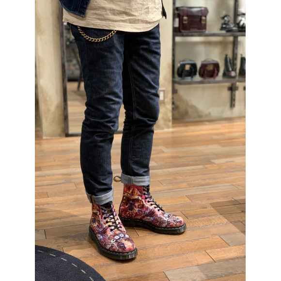 Dr.Martens　限定ブーツ
