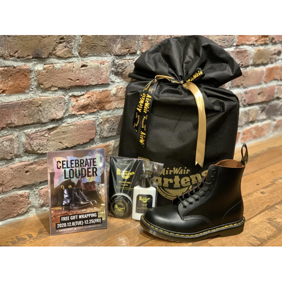 Dr.Martens　FREE GIFT WRAPPING