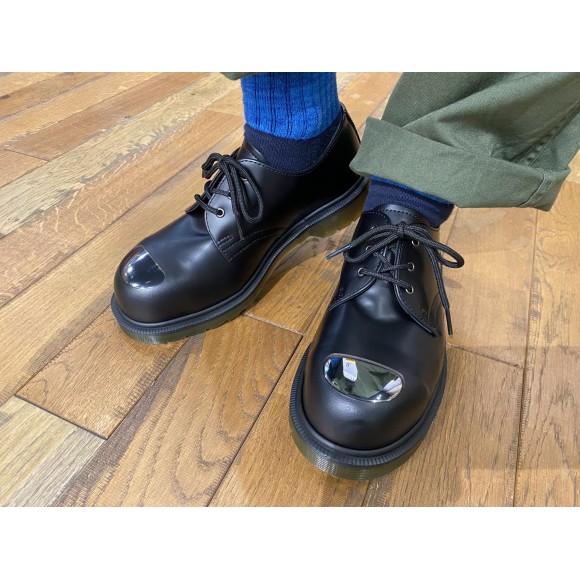 Dr.Martens 新作 スチールトゥ 3ホールシューズ | ドクターマーチン