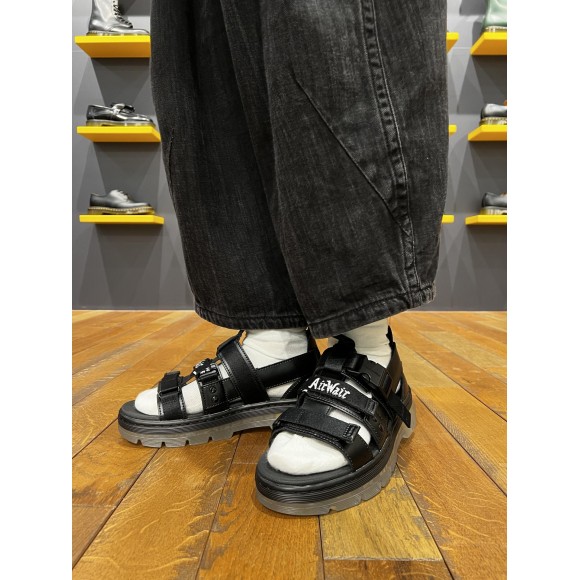 Dr.Martens クリアソールサンダル | ドクターマーチン・ショップ