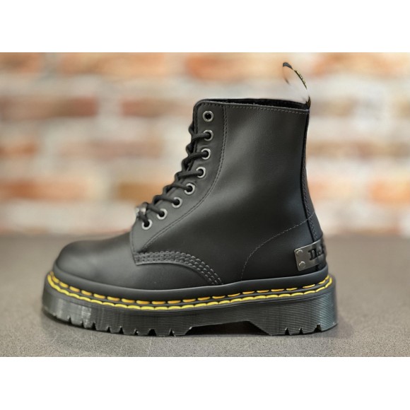 Dr.Martens ダブルステッチ厚底８ホールブーツ | ドクターマーチン・ショップニュース | 静岡PARCO-パルコ-